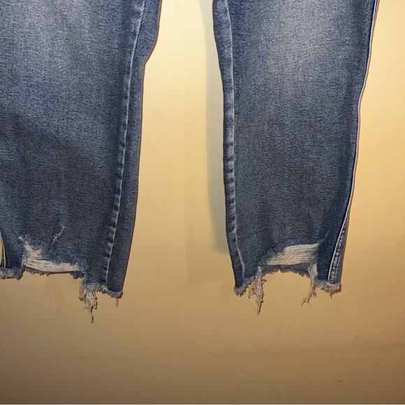 GOOD AMERICAN straight leg high rise jeans with raw hemline 16 - Picture 5 of 6